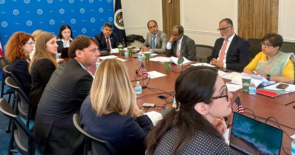 ২৯ জুলাই বাংলাদেশকে চূড়ান্ত শুল্ক আলোচনায় বসার আমন্ত্রণ যুক্তরাষ্ট্রের