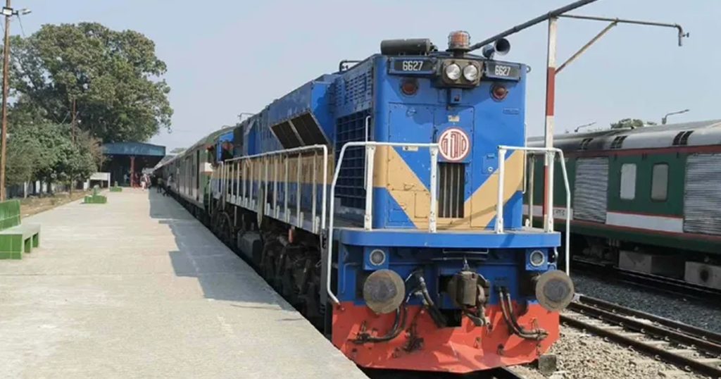 শিডিউল বিপর্যয়ে পঞ্চগড়ের ৩টি ট্রেনের যাত্রা বাতিল শিডিউল বিপর্যয়ে পঞ্চগড়ের ৩টি ট্রেনের যাত্রা বাতিল