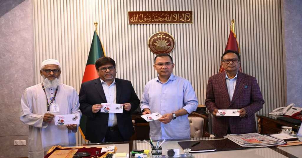 স্বাধীনতা দিবস উপলক্ষে স্মারক ডাকটিকিট উন্মোচন করলেন প্রধানমন্ত্রী